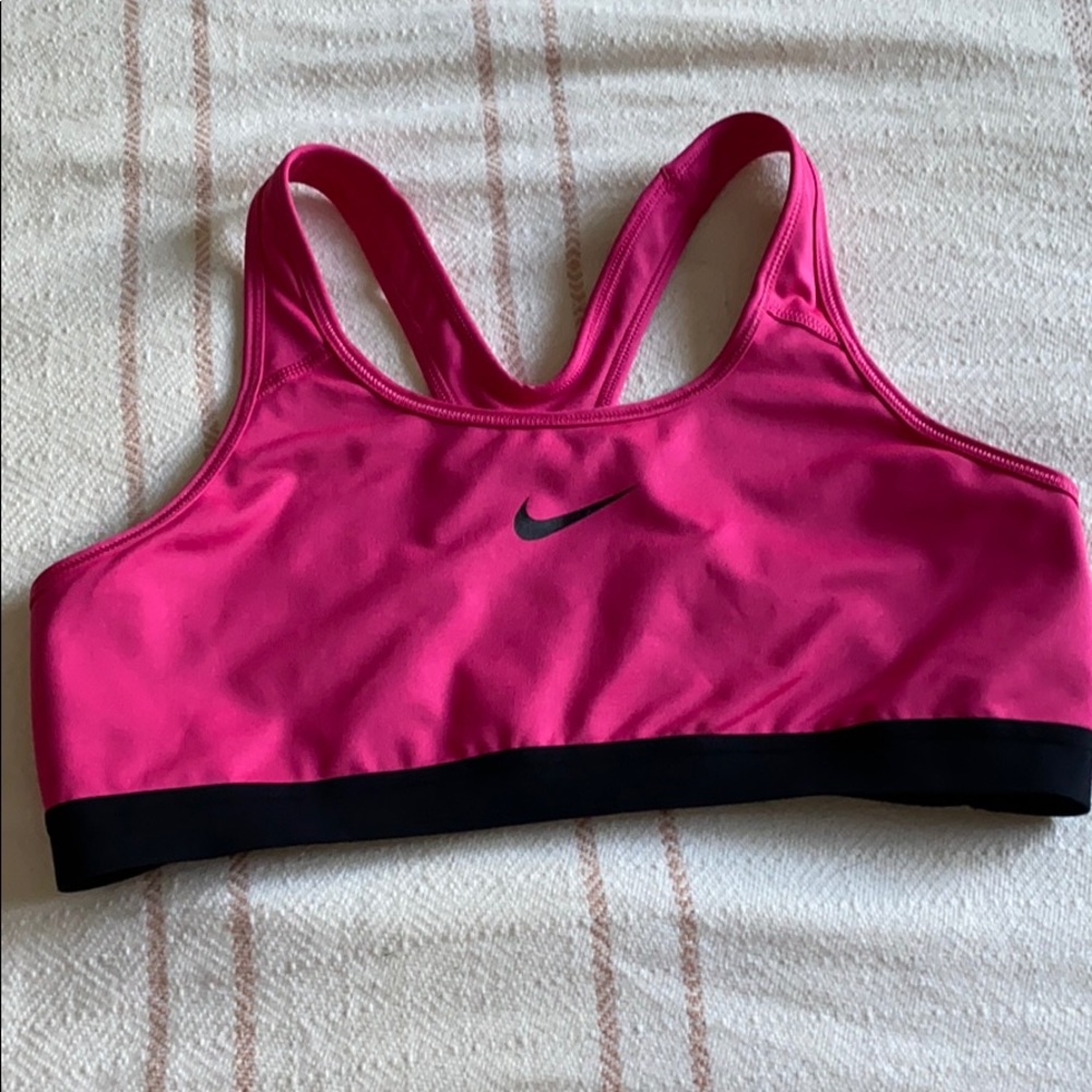 💖🆕 Nike Sports Bra